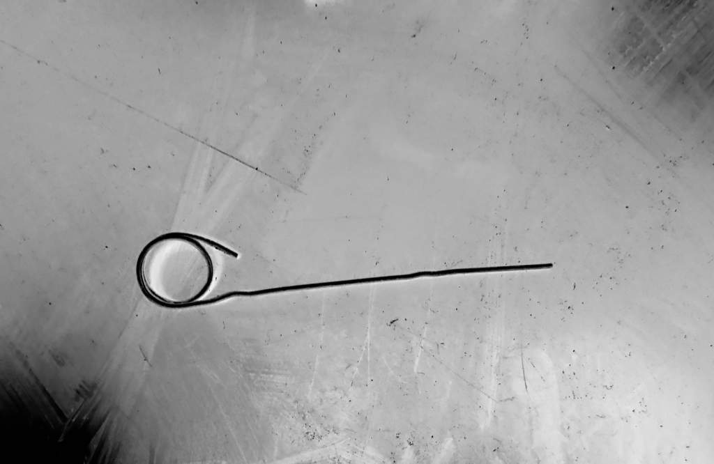 Arora & London, Figure 2: Photograph of one of the completed connectors.